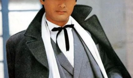 周润发短视频,魅力四射，演绎经典瞬间